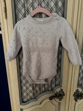 Cat & Jack knit bodysuit - 18 months